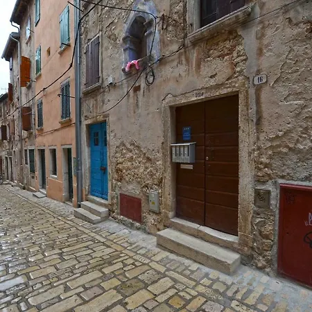 Ferri 16 Apartment